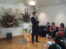 青木仁志先生